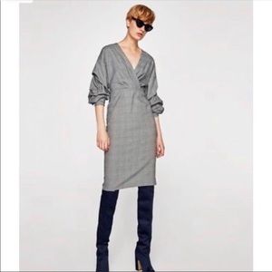 Zara Plaid Checkered Dress Puff Sleeves Medium